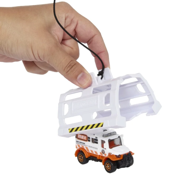 MATCHBOX HELIKOPTER RATUNKOWY WCIĄGARKA RUCHOME ŚMIGŁO + AMBULANS 2w1HXM74