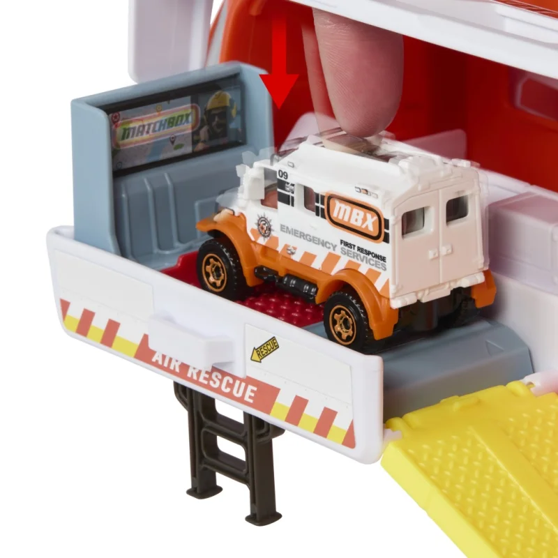 MATCHBOX HELIKOPTER RATUNKOWY WCIĄGARKA RUCHOME ŚMIGŁO + AMBULANS 2w1HXM74