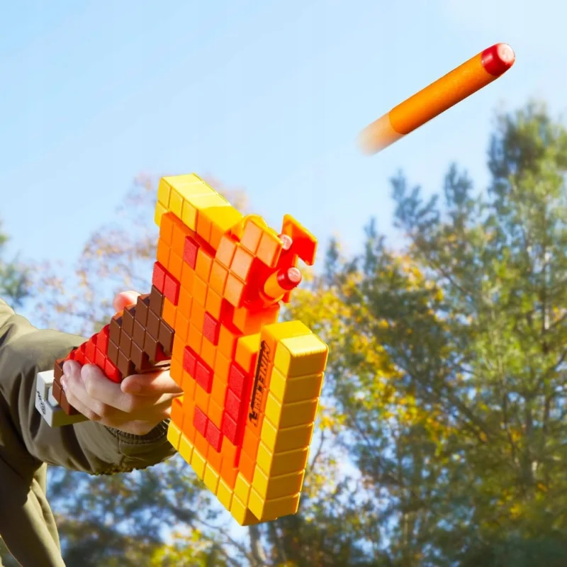 HASBRO NERF Wyrzutnia Minecraft Firebrand Topór + strzałki F8953 Siekiera