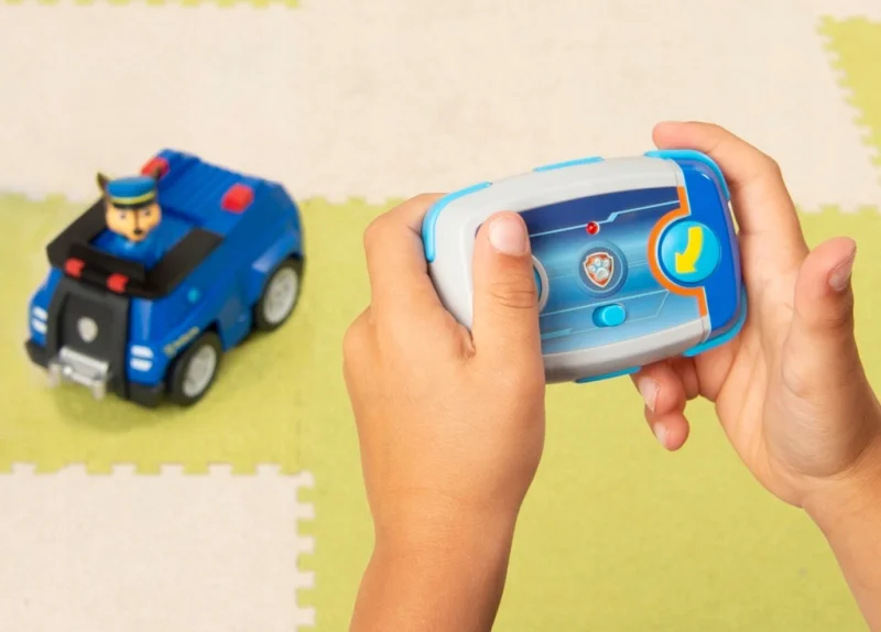 PSI PATROL RADIOWÓZ POLICJA CHASE RC ZDALNIE STEROWANY POJAZD AUTO + PILOT