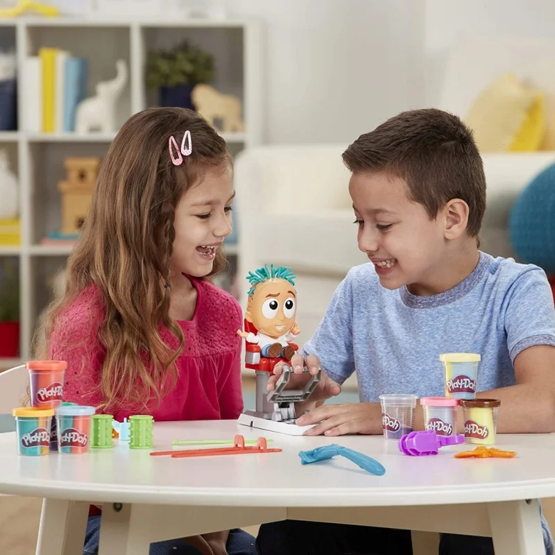 PLAY-DOH CIASTOLINA SZALONY FRYZJER STYLISTA F1260